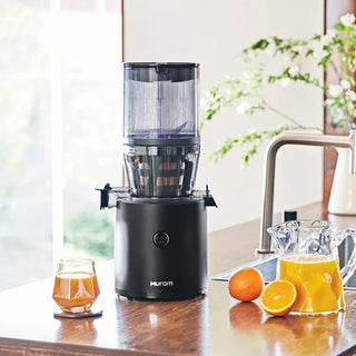 JUICE EXTRACTOR MATTE BLACK